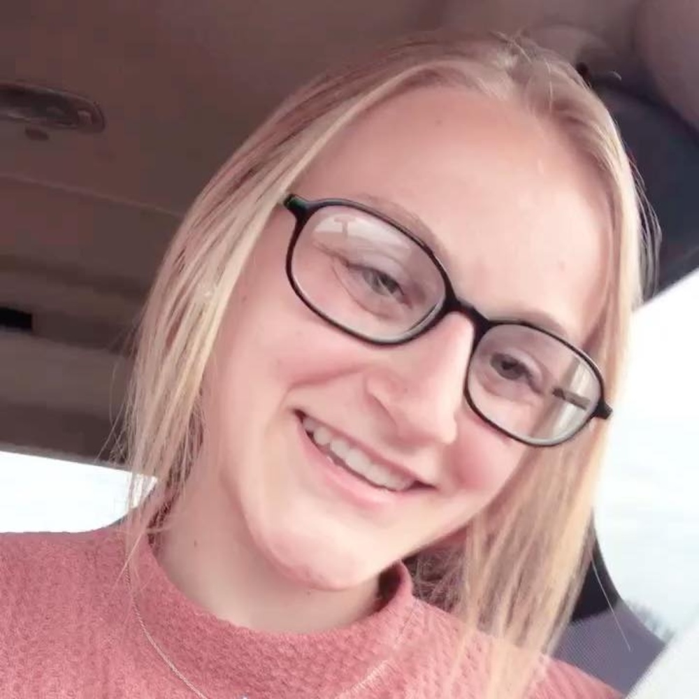 Meet your Posher, Eden